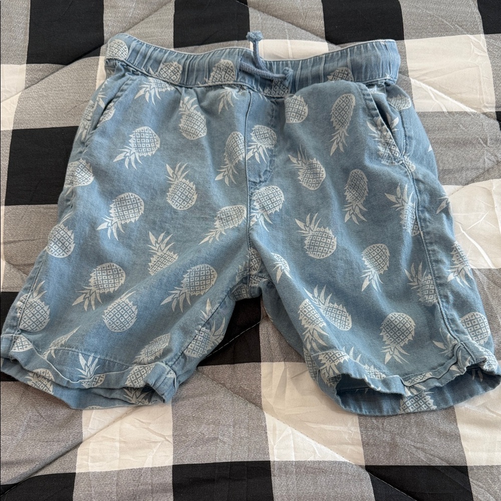 Tucker + Tate Light Blue Pineapple Print kids Shorts